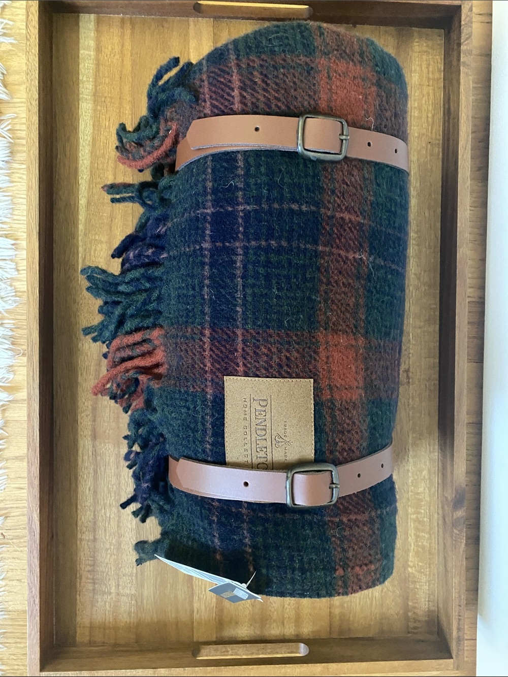 Pendleton: Plaid Wool Throw Blanket in Green and Rust